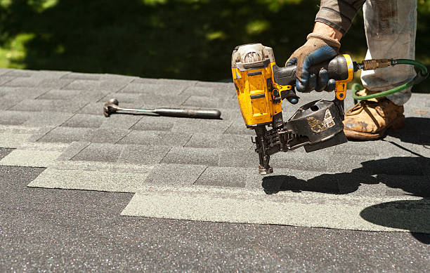 Roof Gutter Cleaning in Oak Harbor, WA